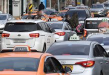 법인택시기사 ‘1인당 70만원’ 지원 시작…8만명 대상